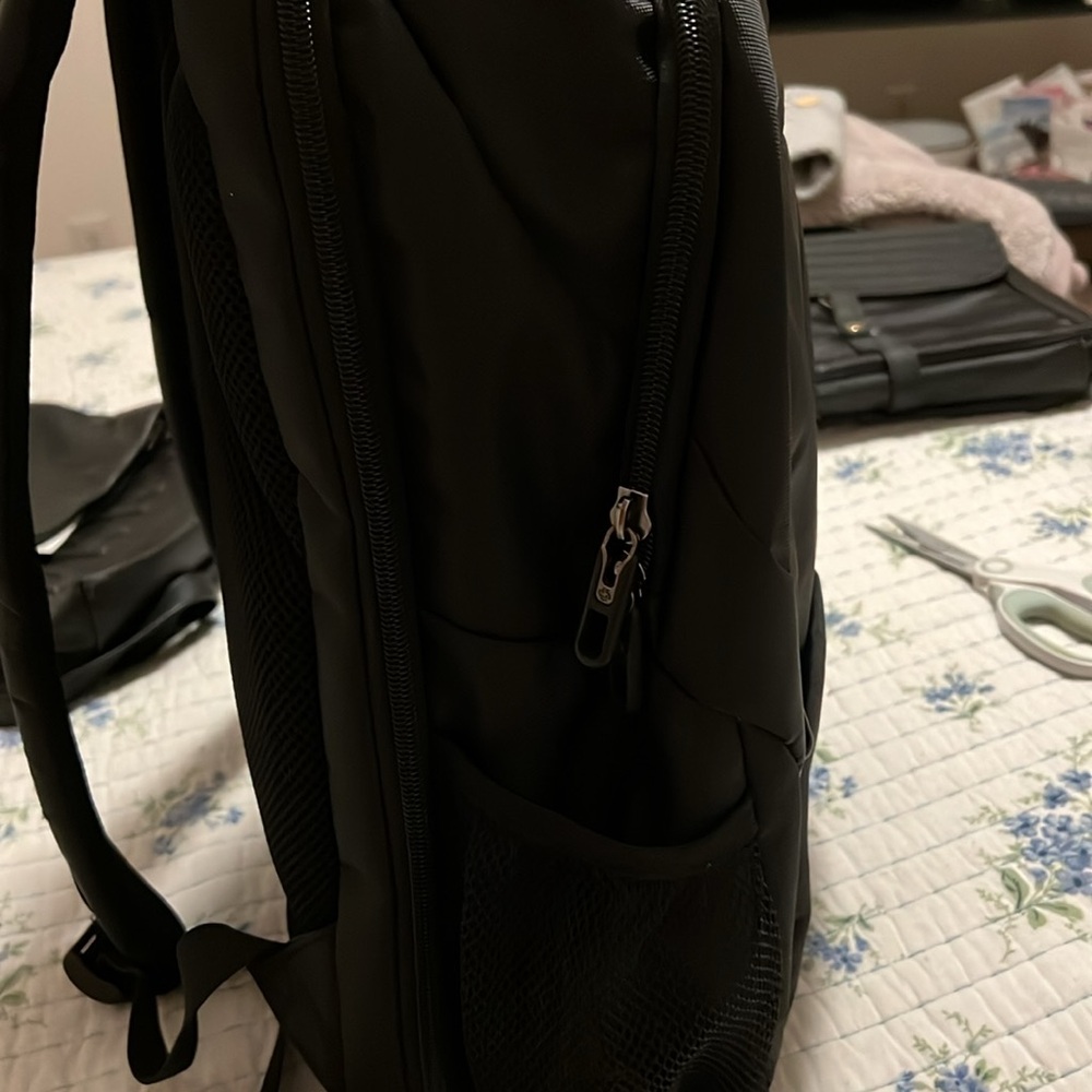 Nwot Samsonite Computer/Tablet Backpack - image 3